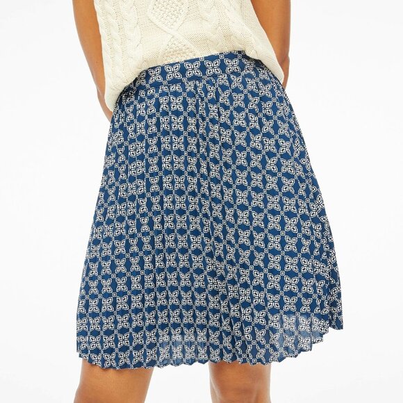 Nice J. Crew Navy Blue Ivory Pleated Printed Skirt J Crew NWT!!! - Picture 1 of 2